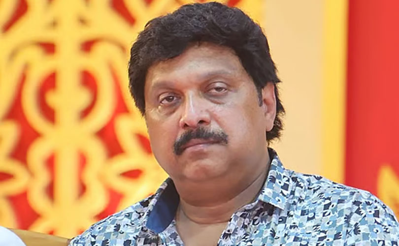 എൻ.എസ്.എസി ന് പിന്നാലെ കേരള രാഷ്ട്രീയവും ഗണേശനെ കൈവിടുമോ?