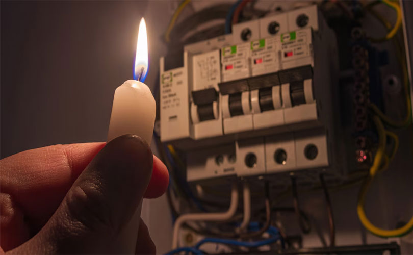 കേരളത്തിൽ ഇനിമുതൽ അരമണിക്കൂർ വരെ പവർകട്ട്; സമയം ഫോൺ സന്ദേശമായി എത്തും